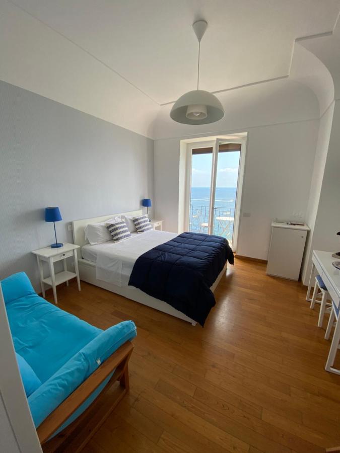 Capri Inn Bagian luar foto