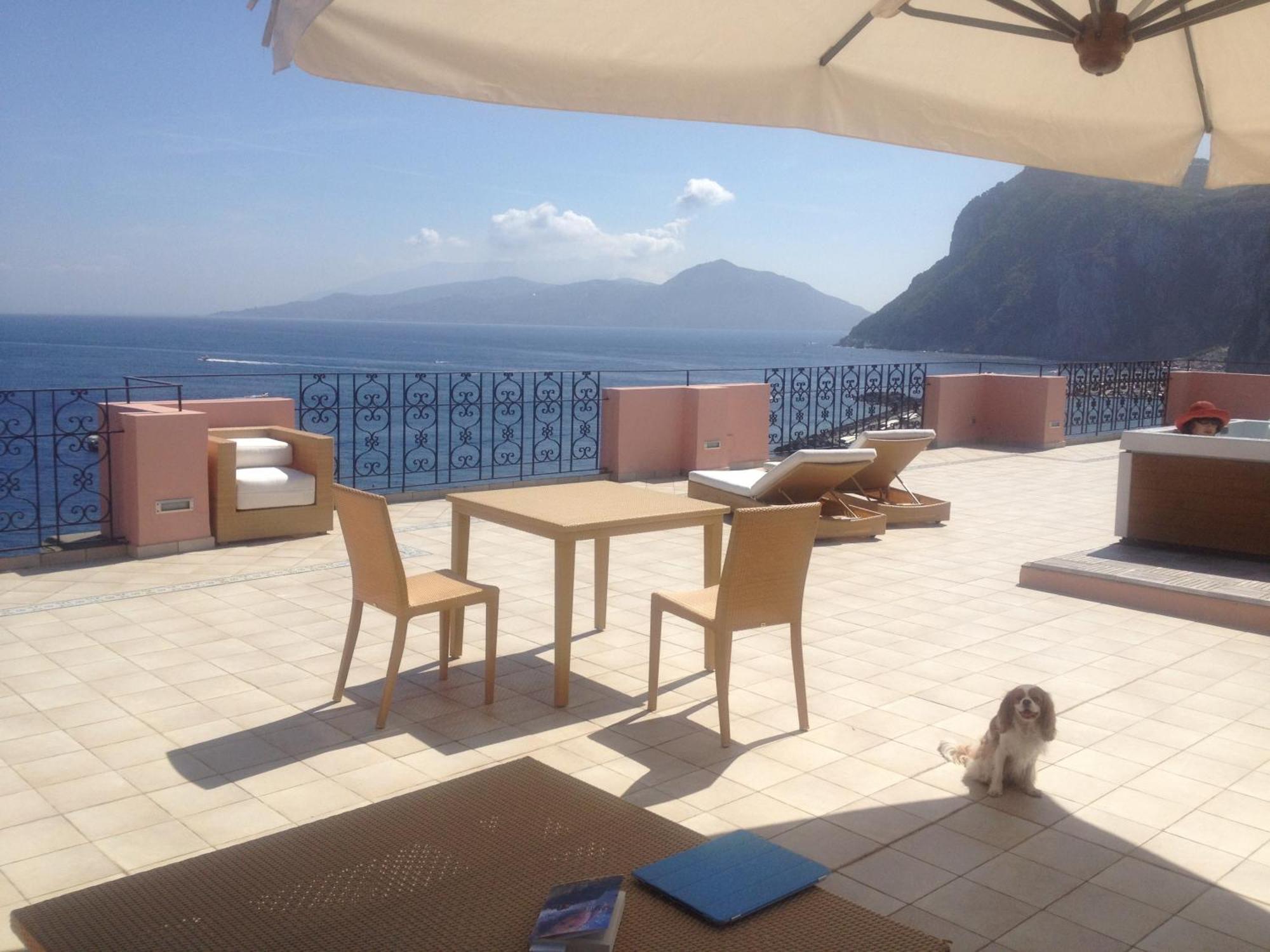 Capri Inn Bagian luar foto