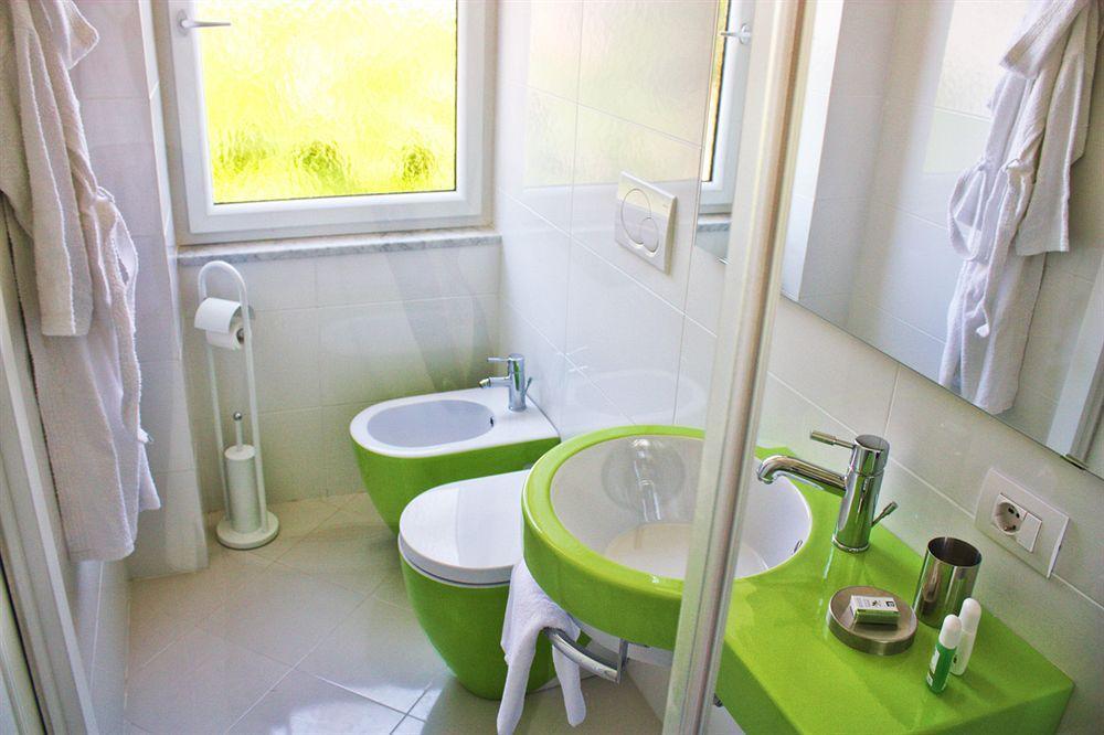 Capri Inn Bagian luar foto