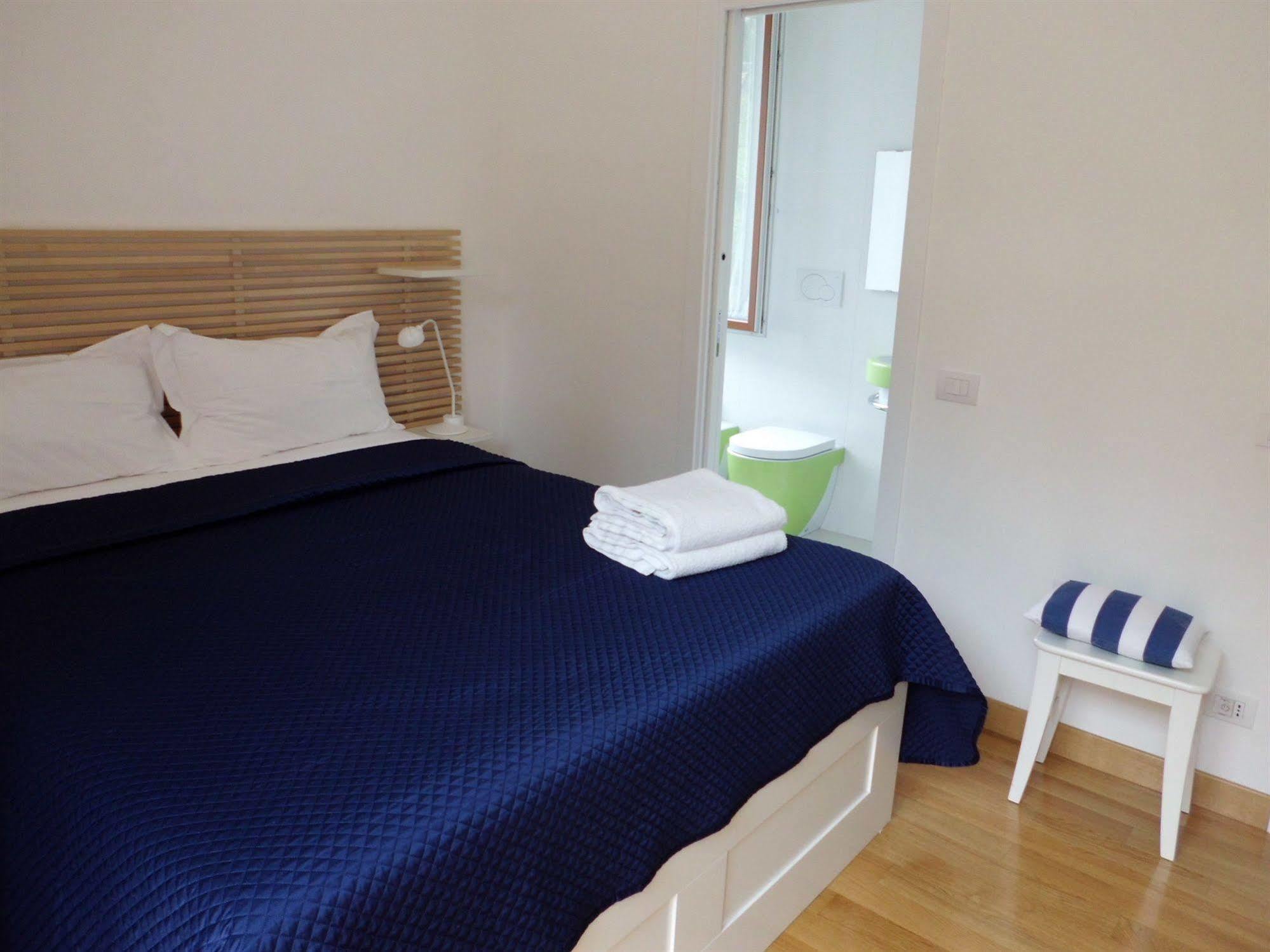 Capri Inn Bagian luar foto