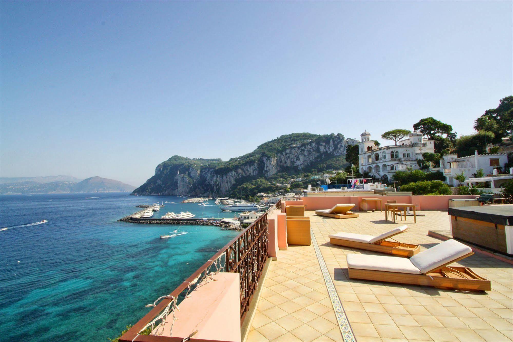 Capri Inn Bagian luar foto